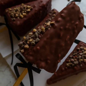 Magnum Cake