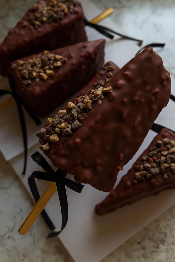 Magnum Cake