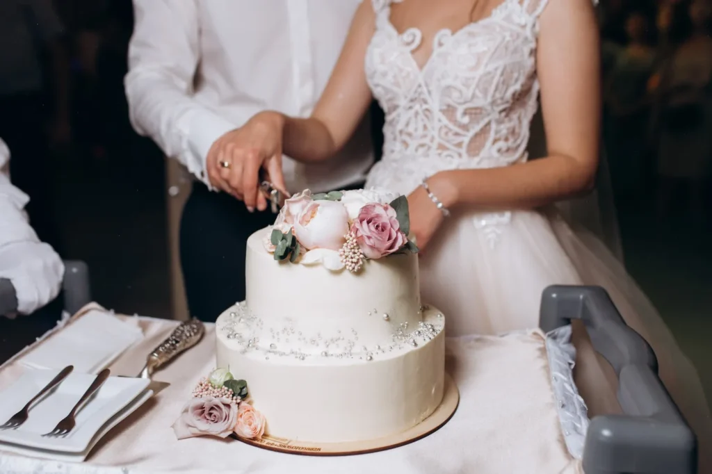 The Top 5 Most Popular Wedding Cake Trends in 2025